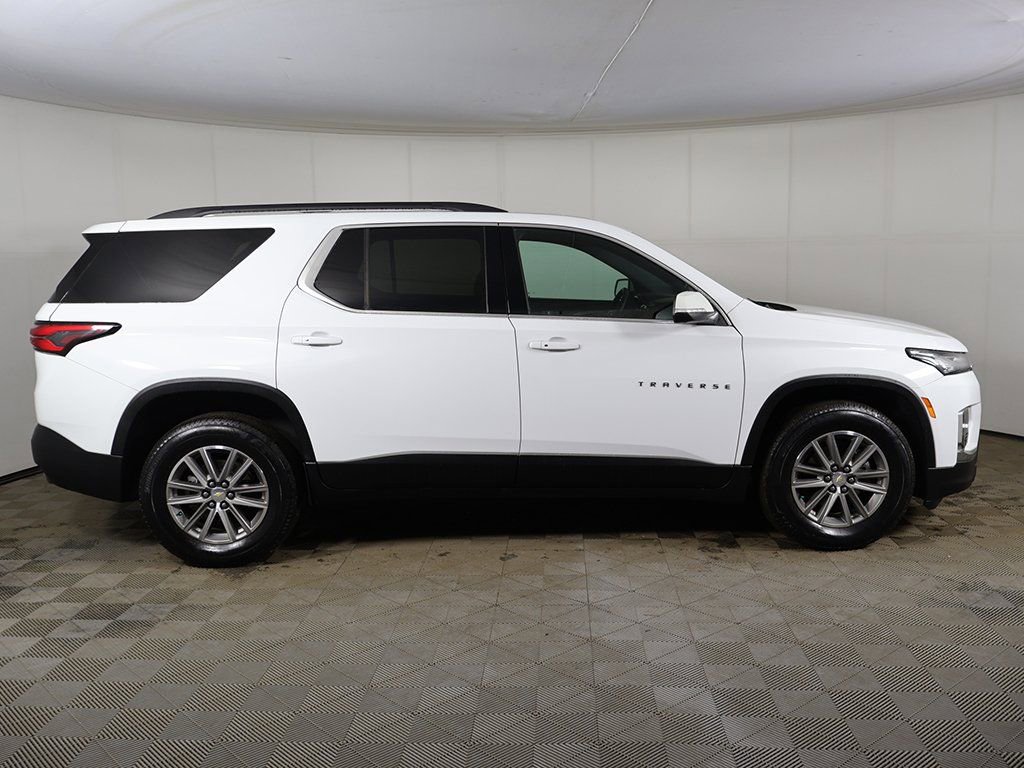 Used 2024 Chevrolet Traverse LT image 14