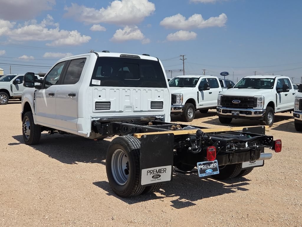 New 2026 Ford F350 XL w/ XL Chrome Package AWD/4WD image 7