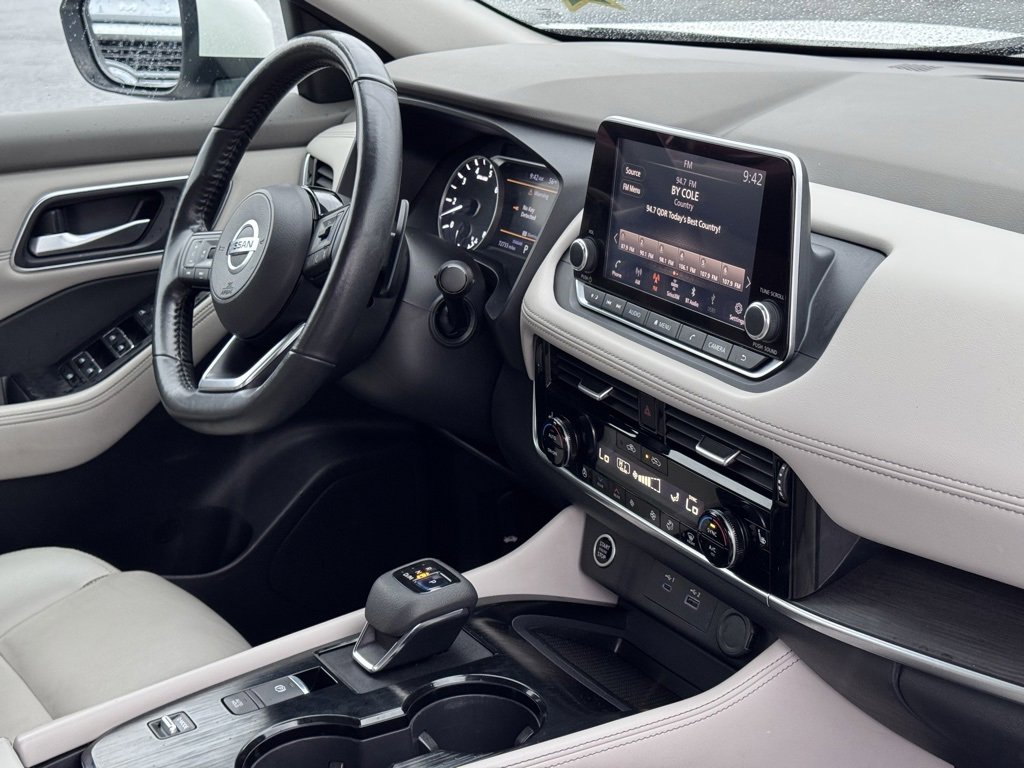 Used 2021 Nissan Rogue SL image 26