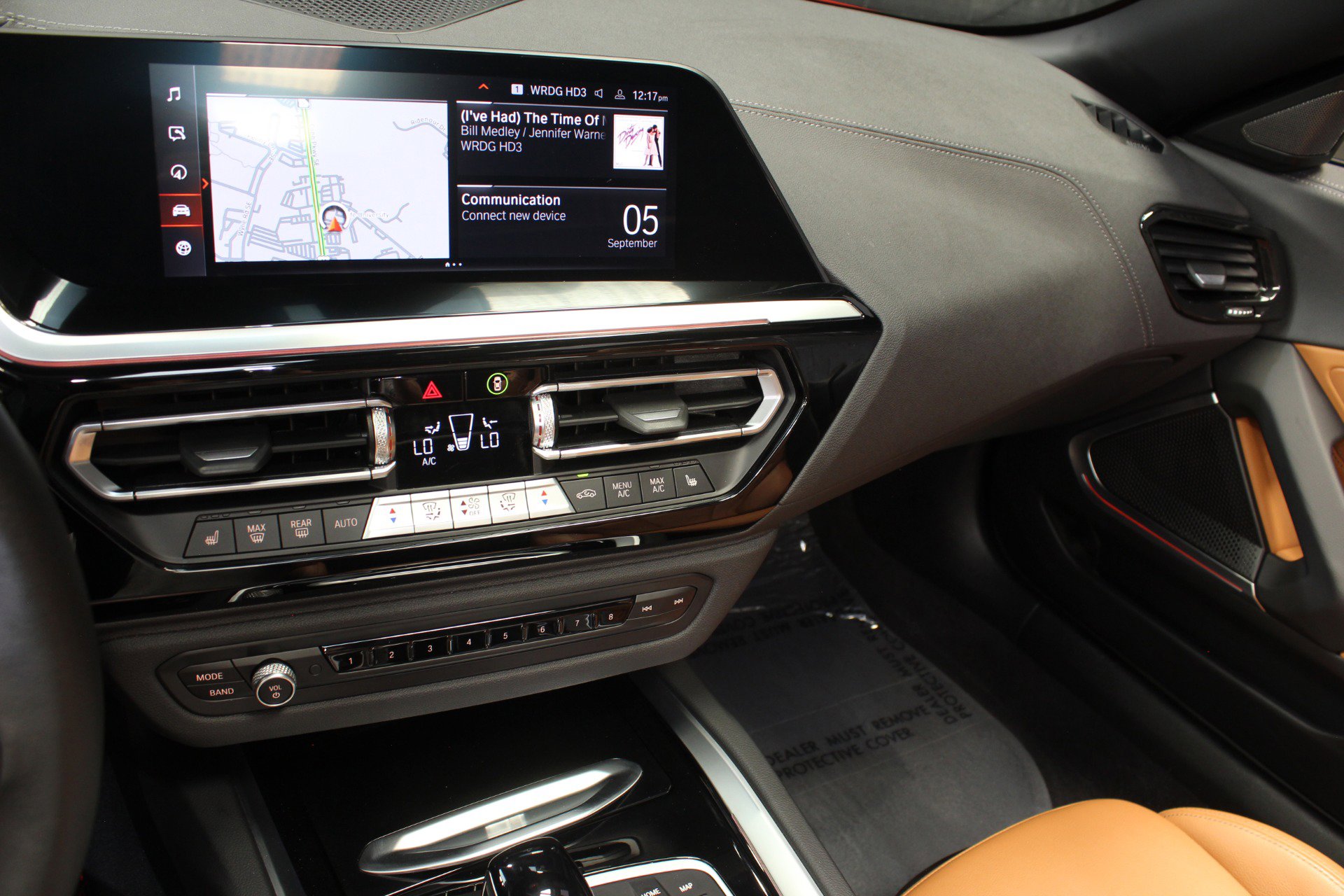 Used 2022 BMW Z4 sDrive30i w/ Driving Assistance Package image 57