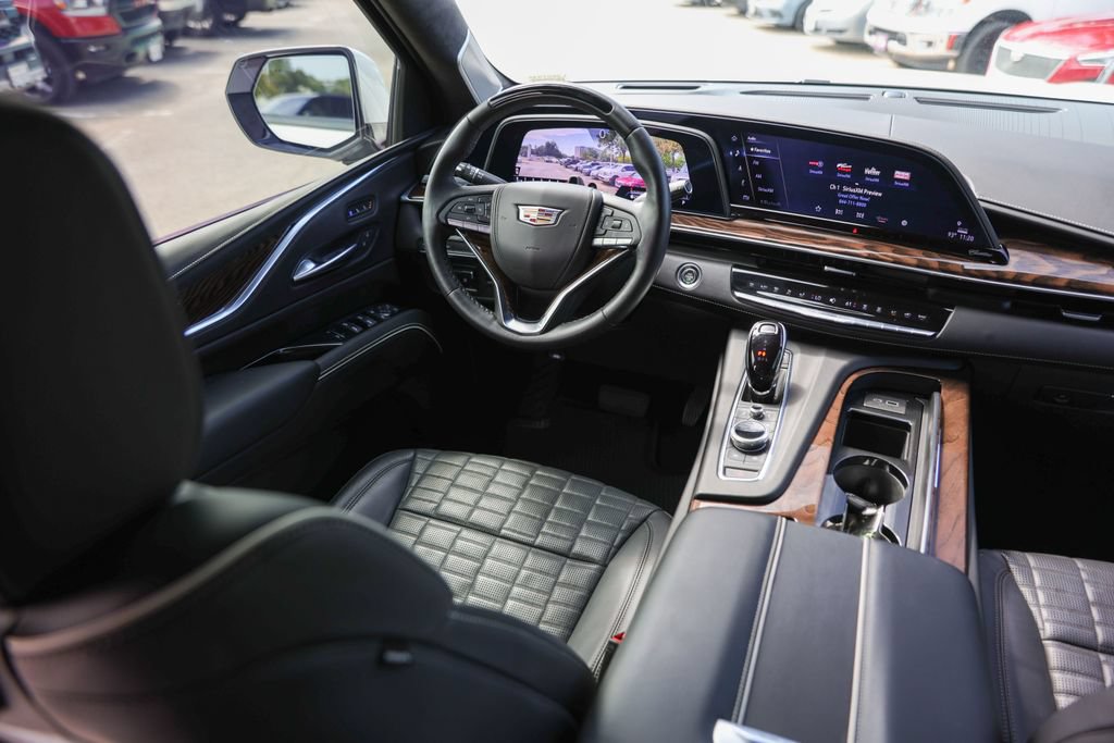 Used 2023 Cadillac Escalade Sport Platinum RWD image 29