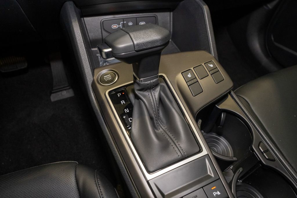 New 2026 Kia Sportage EX image 18