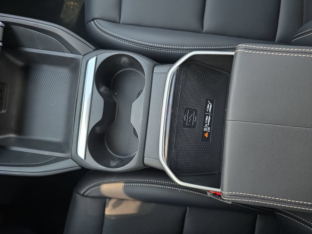 New 2026 GMC Terrain Elevation w/ Elevation Premium Package FWD image 24