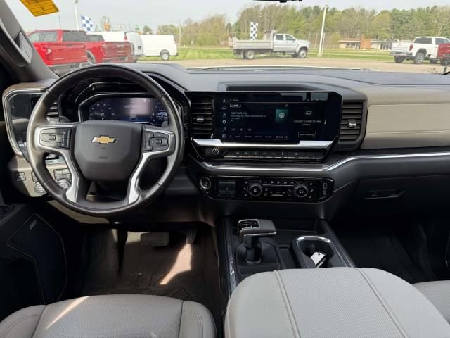Used 2025 Chevrolet Silverado 1500 LTZ w/ LTZ Premium Package AWD/4WD image 17