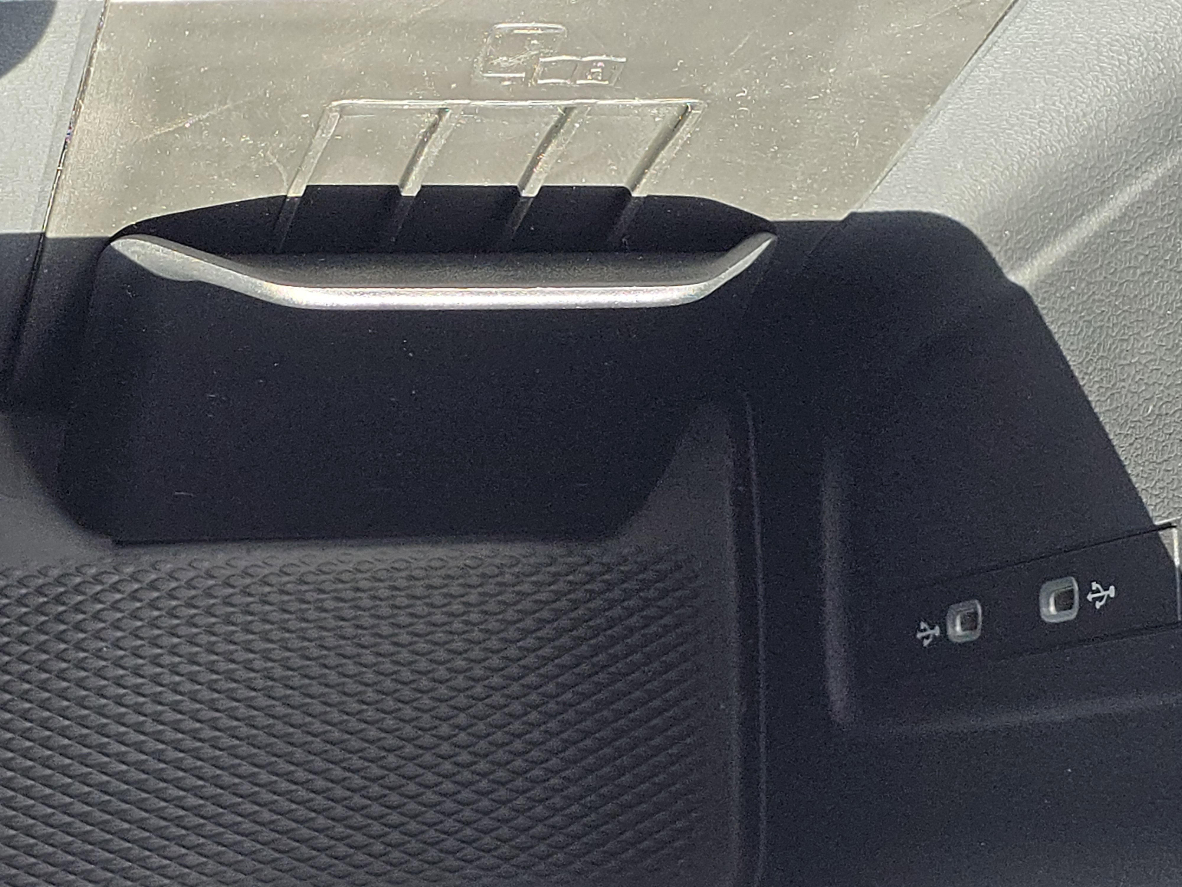 New 2025 Volkswagen Tiguan S image 13