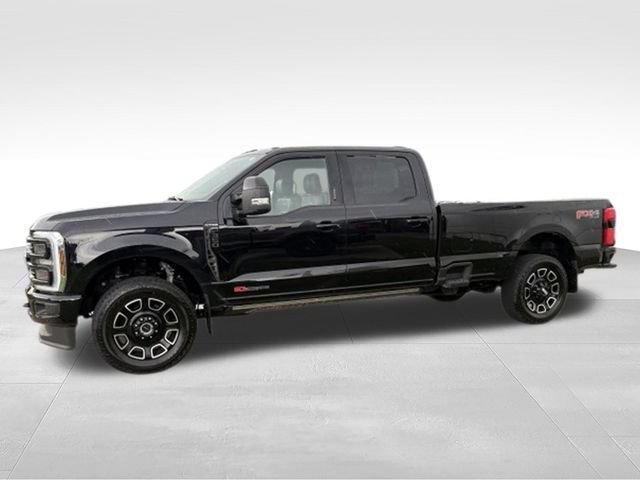 Used 2026 Ford F350 Platinum w/ FX4 Off-Road Package AWD/4WD image 13