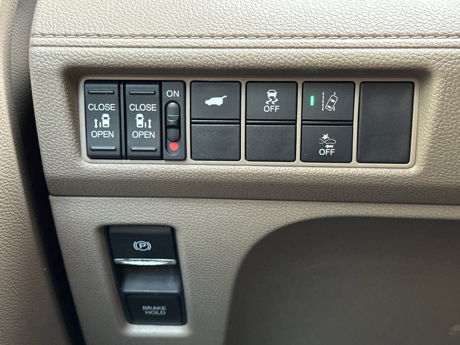 Used 2018 Honda Odyssey EX-L image 34