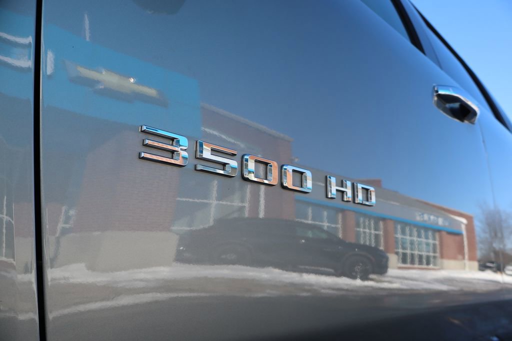 Used 2024 Chevrolet Silverado 3500 LTZ image 11