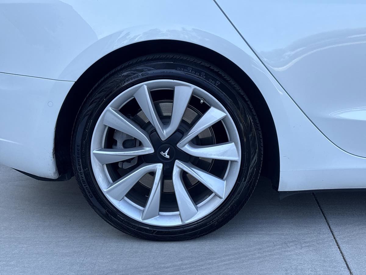 Used 2020 Tesla Model 3 Long Range image 9
