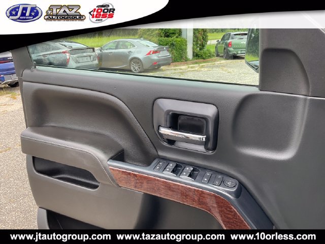 Used 2017 GMC Sierra 1500 SLE w/ SLE Value Package AWD/4WD image 16