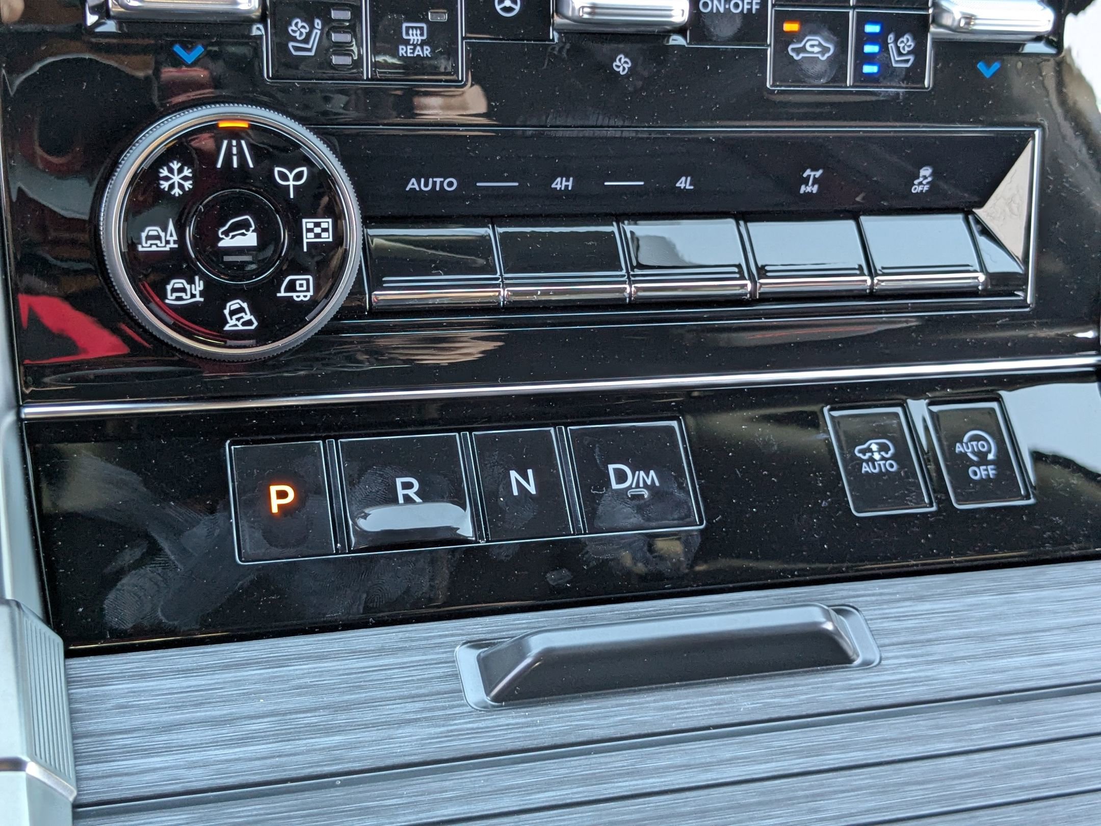 New 2026 Nissan Armada PRO-4X image 17