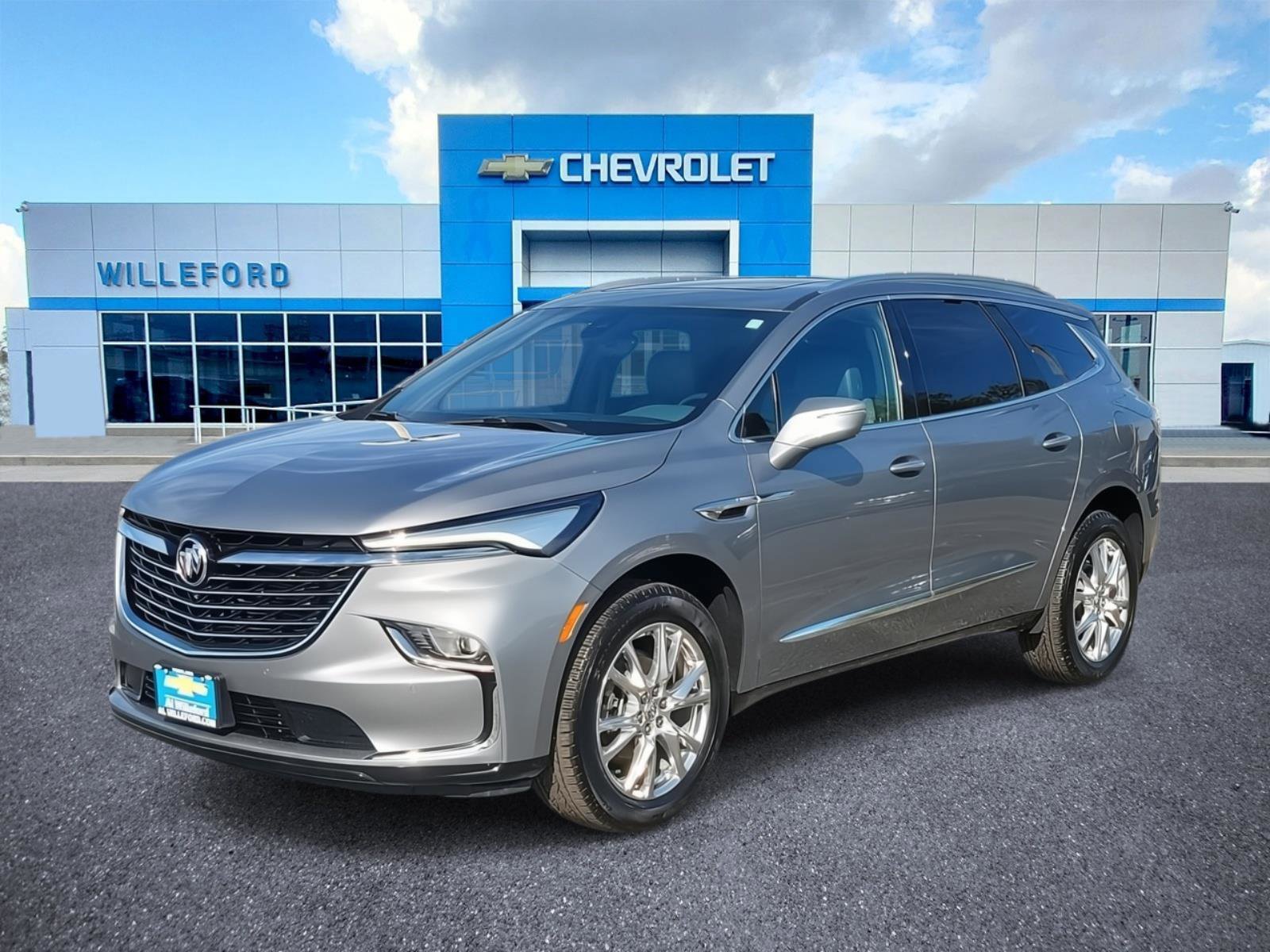 Used 2024 Buick Enclave Essence w/ Technology Package
