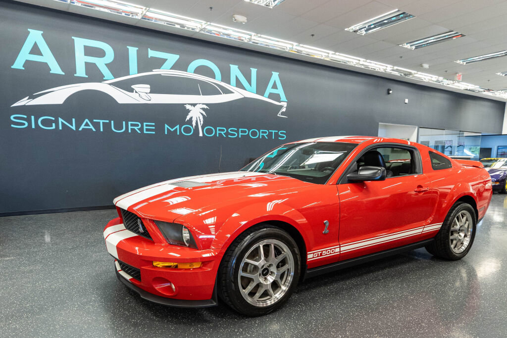 Used 2007 Ford Mustang Shelby GT500 RWD image 1