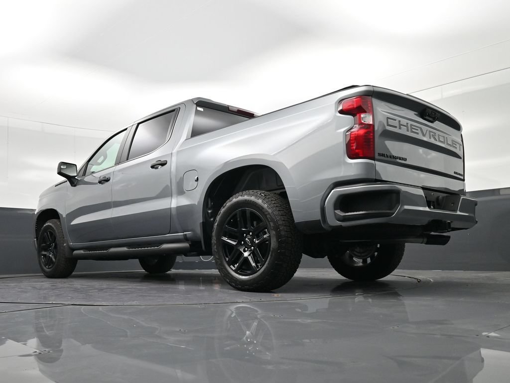 Used 2026 Chevrolet Silverado 1500 Custom w/ Turbomax Blackout Package RWD image 25