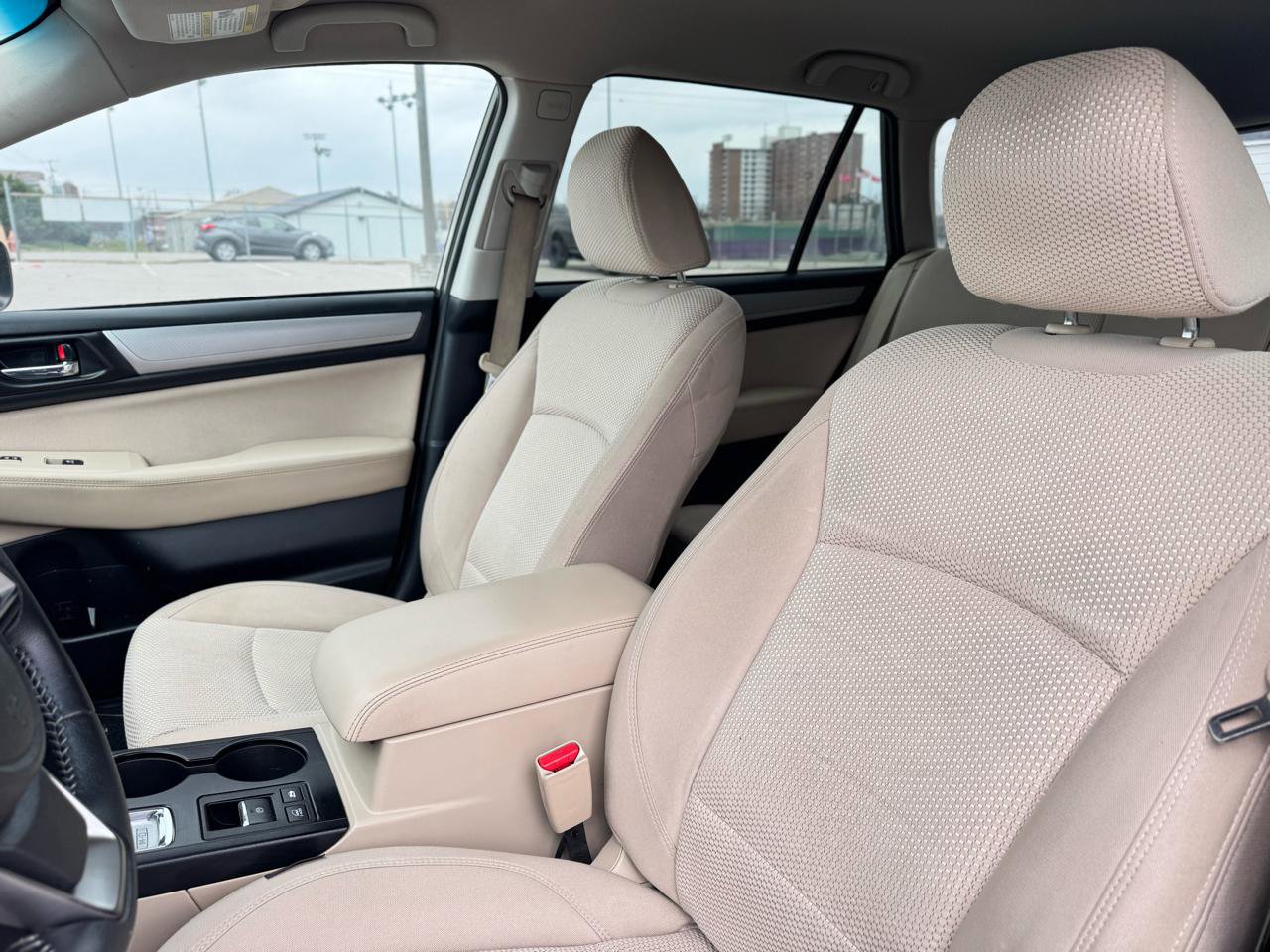 Used 2018 Subaru Outback 2.5i Premium image 13