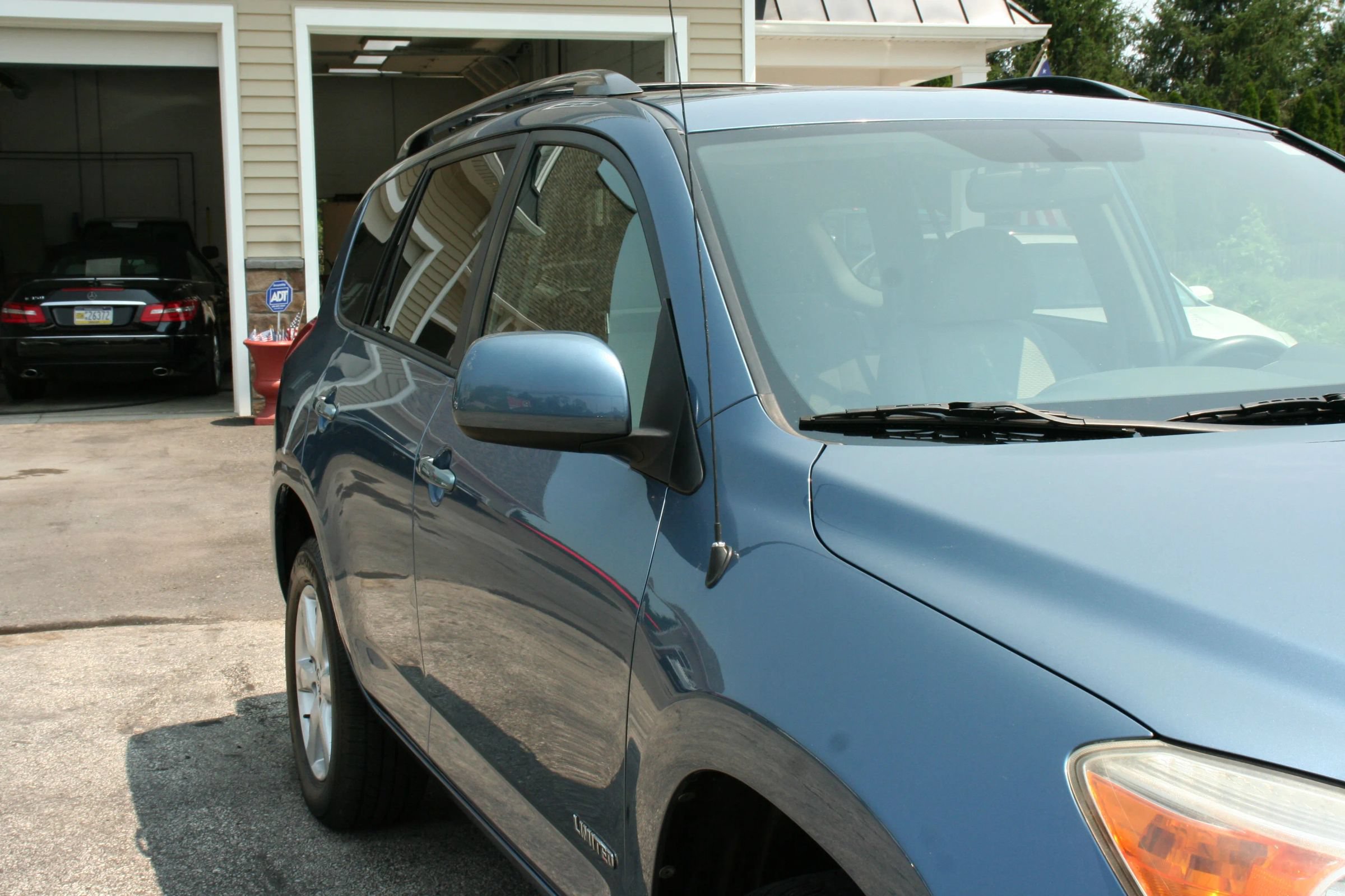 Used 2006 Toyota RAV4 Limited AWD/4WD image 18