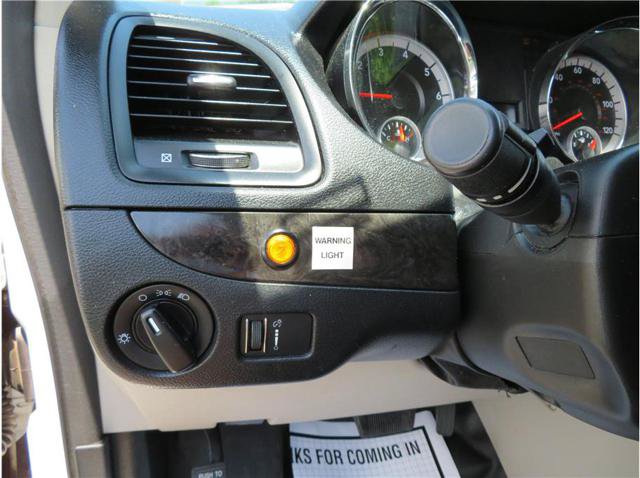 Used 2013 RAM C/V Tradesman FWD image 8