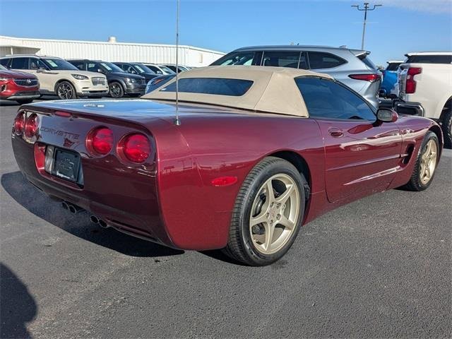 Used 2003 Chevrolet Corvette 50th Anniversary Edition w/ Preferred Equipment Group1 image 4