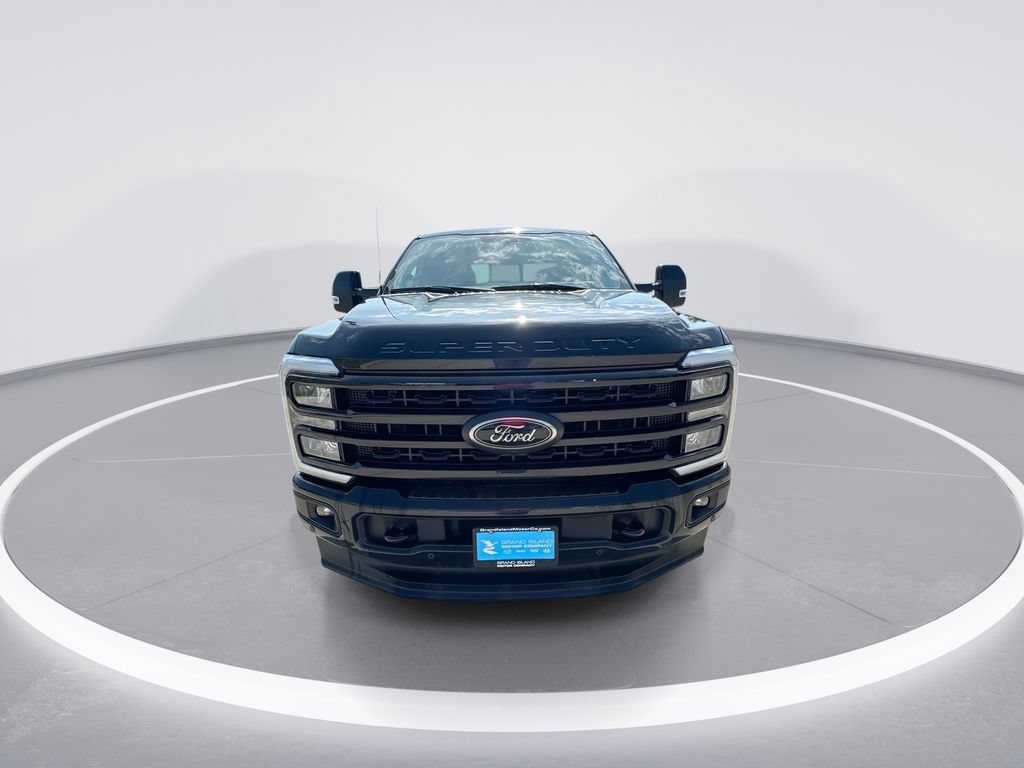 Used 2024 Ford F250 Lariat w/ Lariat Ultimate Package AWD/4WD image 3