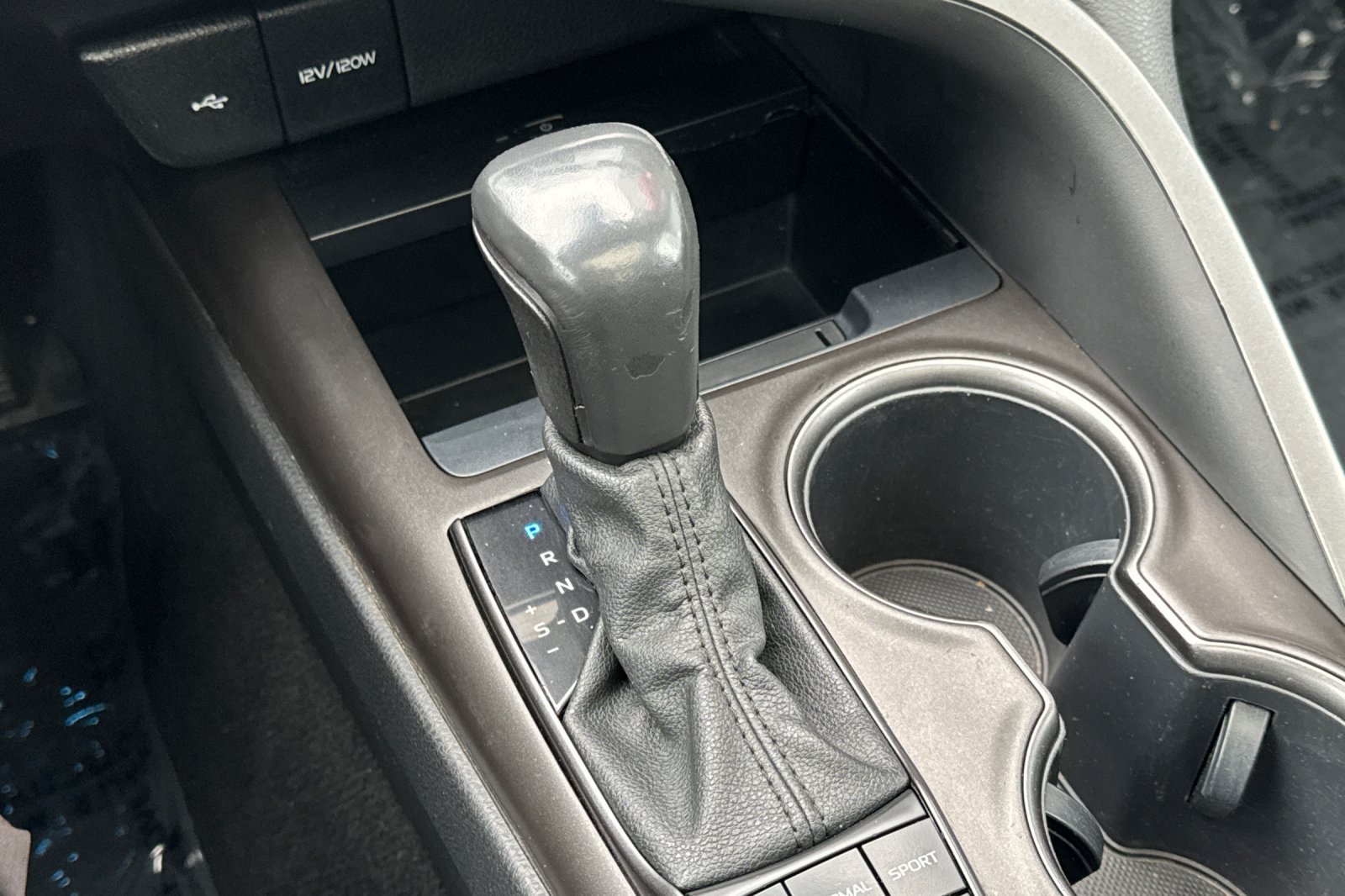 Certified 2022 Toyota Camry XSE FWD image 27