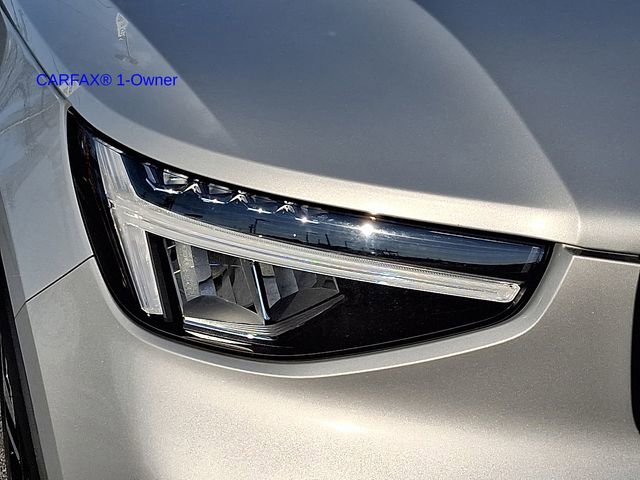 Certified 2023 Volvo XC40 B5 Plus w/ Driver Assist Package image 10