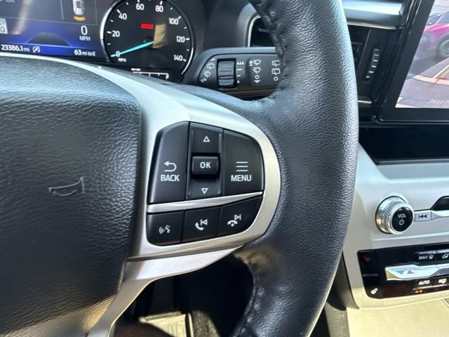 Used 2023 Ford Explorer XLT w/ Equipment Group 202A AWD/4WD image 36
