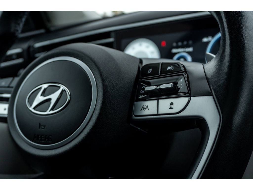 Used 2024 Hyundai Tucson Limited image 27