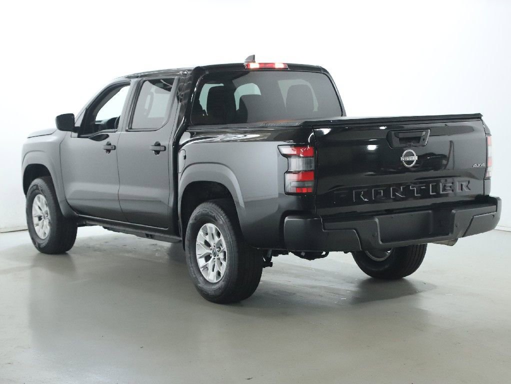 Certified 2025 Nissan Frontier S image 39