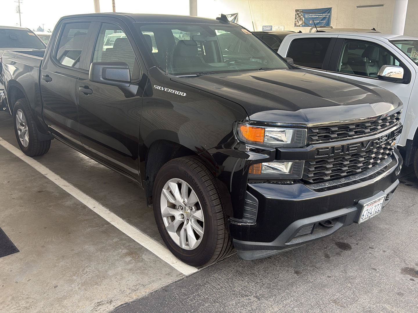 Used 2020 Chevrolet Silverado 1500 Custom w/ Custom Value Package RWD image 1