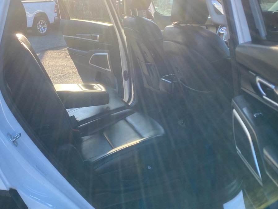 Used 2020 Kia Telluride LX AWD/4WD image 16