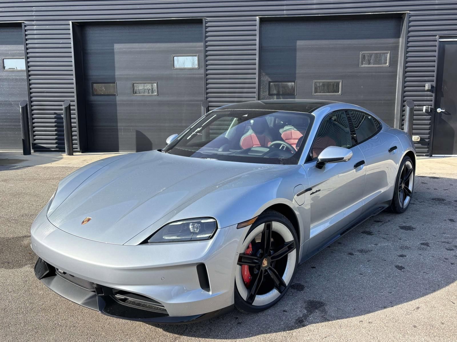 New 2026 Porsche Taycan GTS AWD/4WD image 1