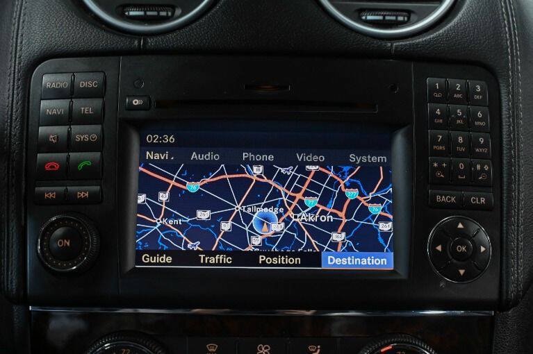 Used 2010 Mercedes-Benz GL 450 4MATIC image 25