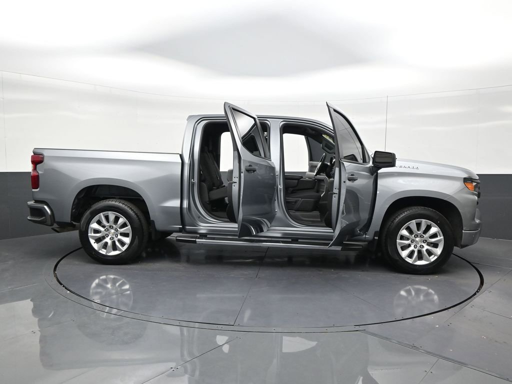 Used 2024 Chevrolet Silverado 1500 Custom RWD image 30