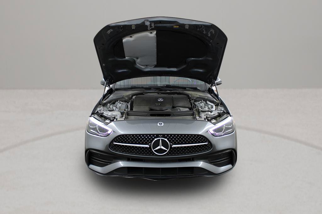 Used 2024 Mercedes-Benz C 300 Sedan image 9