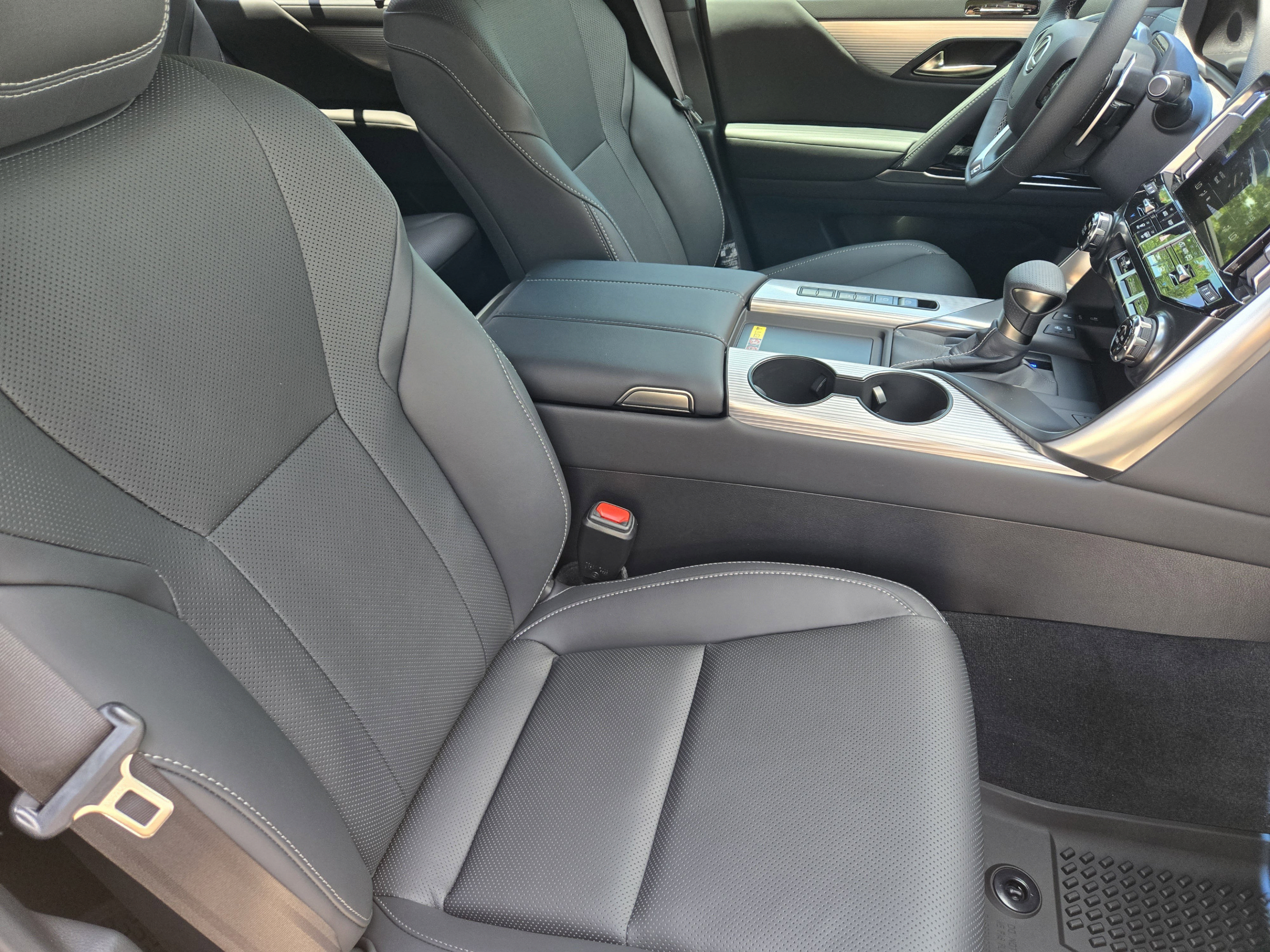 New 2026 Lexus LX 600 F Sport AWD/4WD image 6
