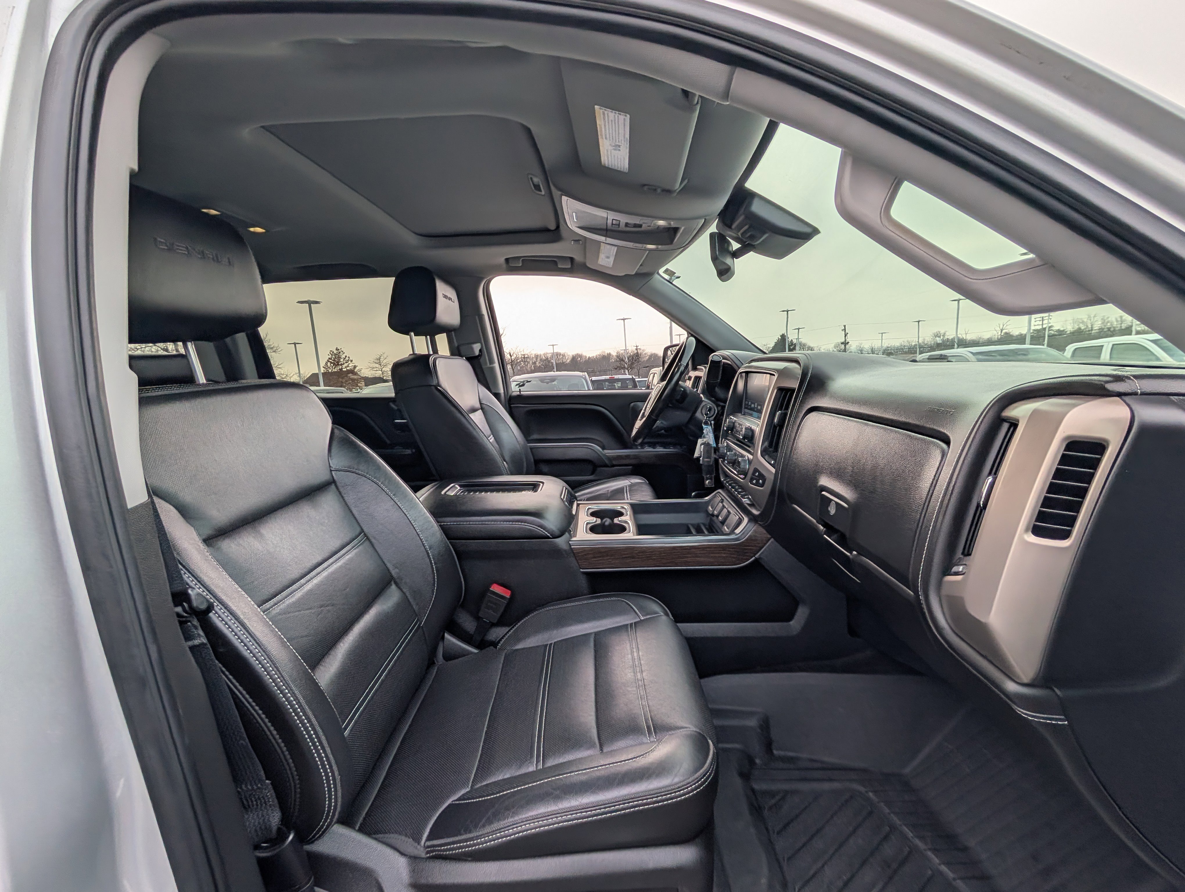 Used 2018 GMC Sierra 1500 Denali w/ Denali Ultimate Package image 10