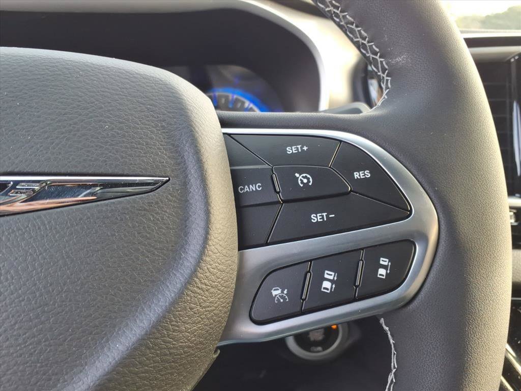 New 2026 Chrysler Voyager LX FWD image 21