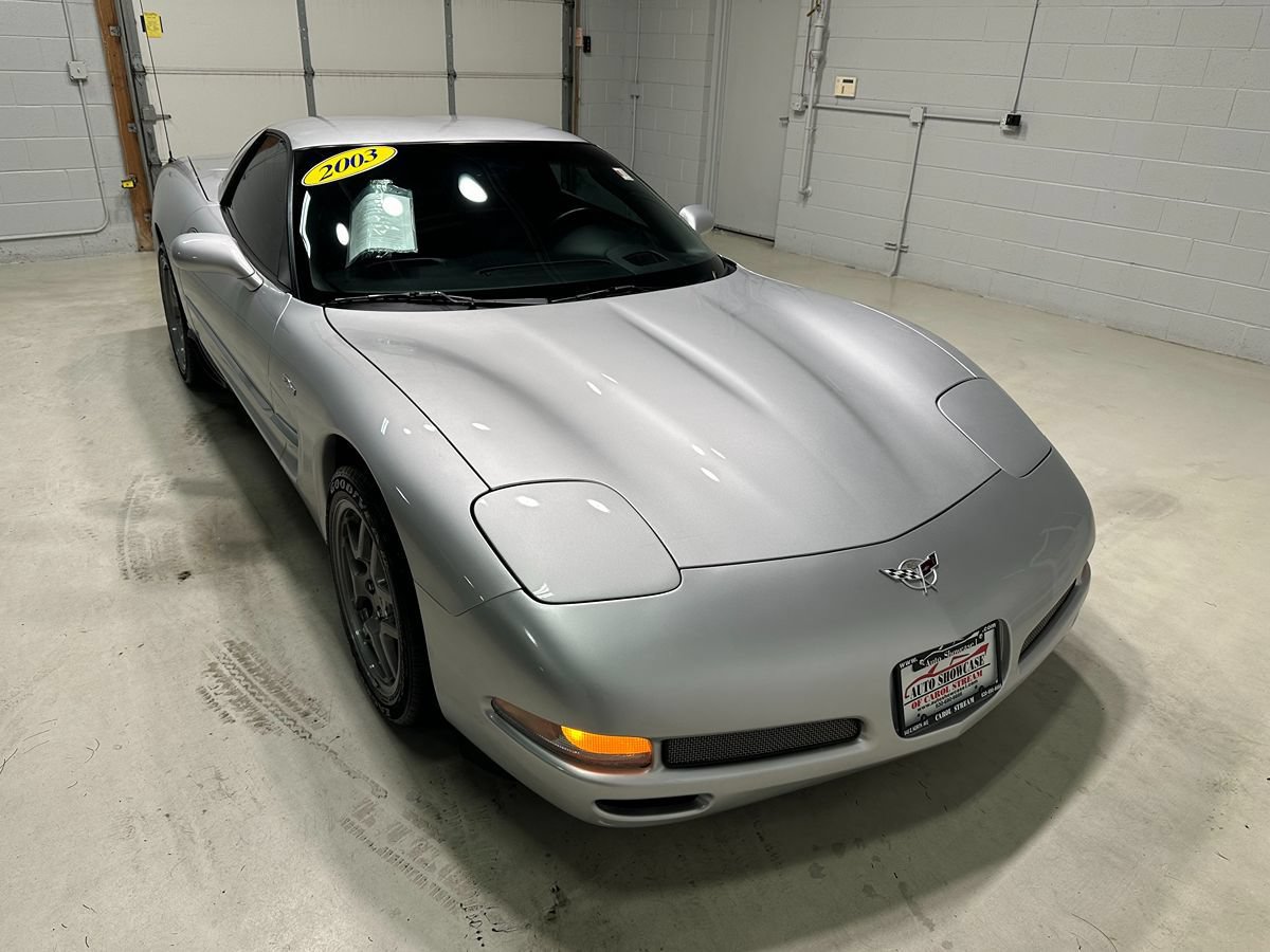 Used 2003 Chevrolet Corvette Z06 w/ Memory Package, 3 Drivers RWD image 3