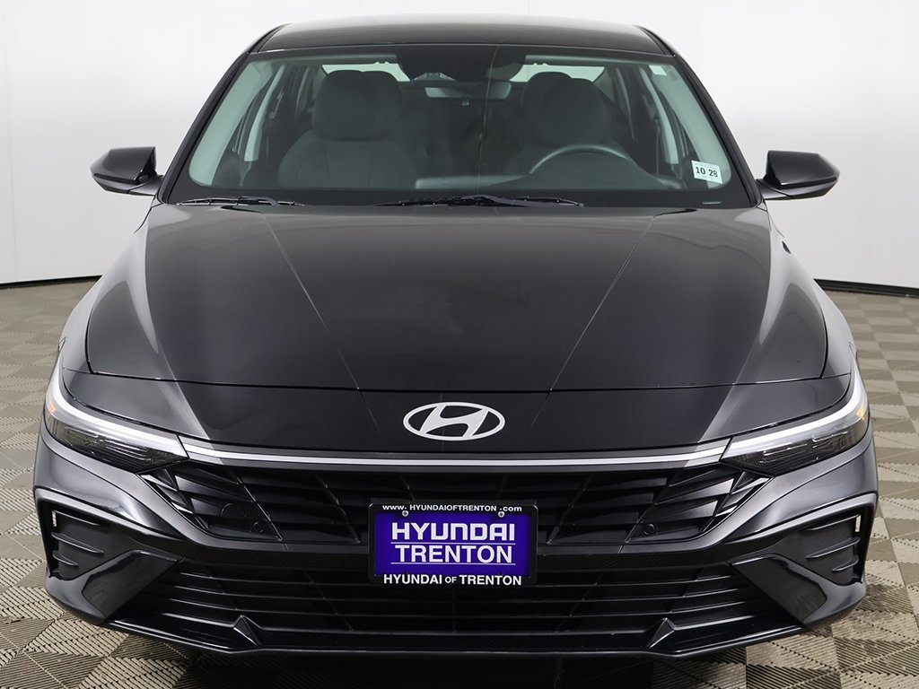 Certified 2024 Hyundai Elantra SEL image 10