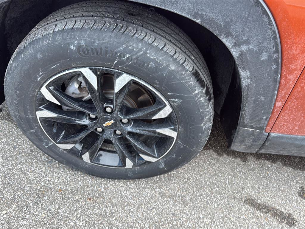 Used 2023 Chevrolet TrailBlazer LT w/ Convenience Package image 4