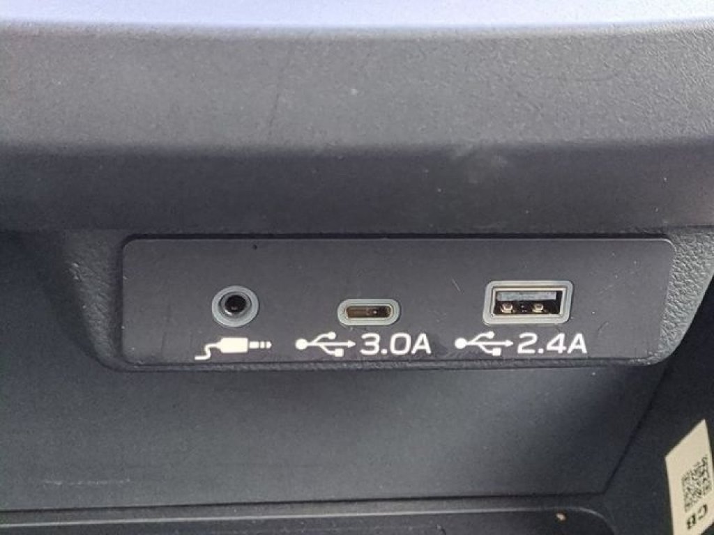 Used 2026 Subaru Forester Premium AWD/4WD image 24