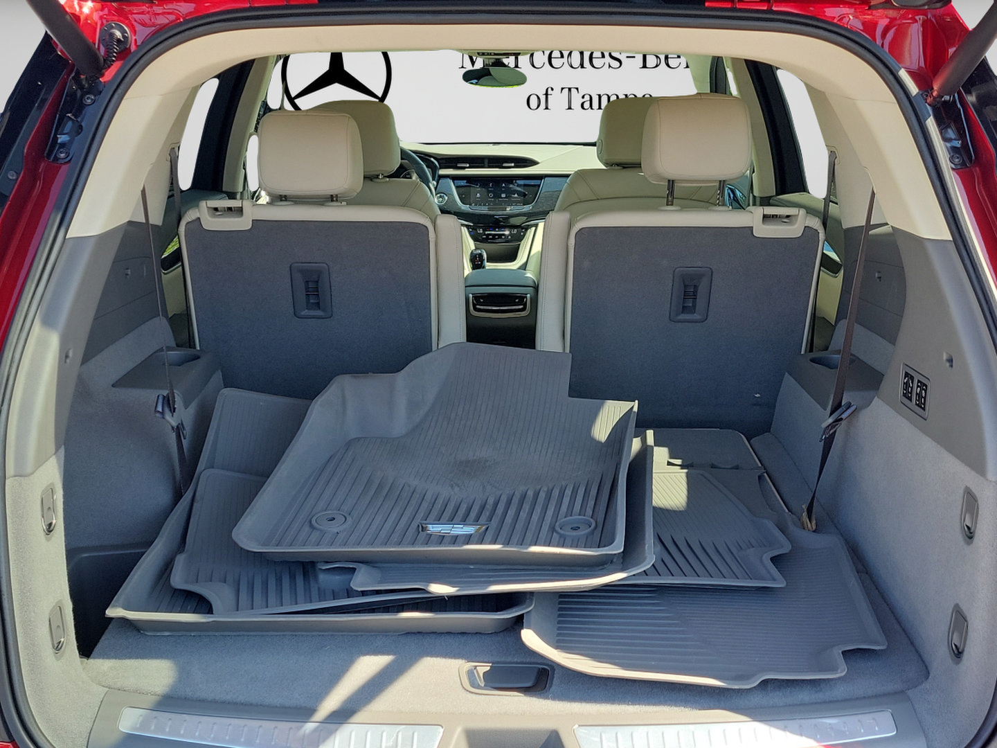 Used 2024 Cadillac XT6 Premium Luxury FWD image 5
