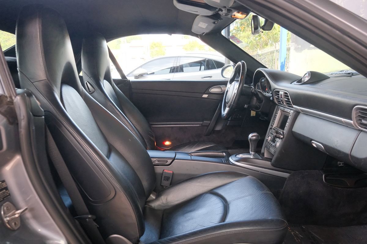 Used 2006 Porsche 911 Carrera 4S AWD/4WD image 25