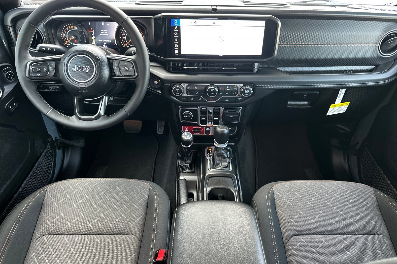 New 2025 Jeep Gladiator Mojave w/ Convenience Group image 13