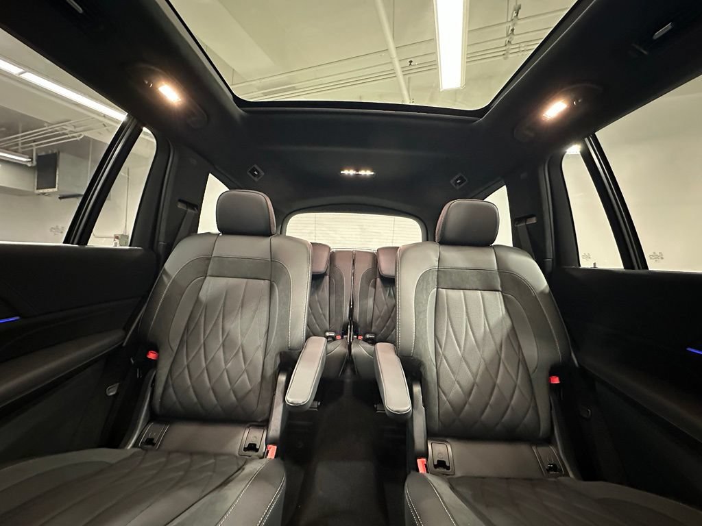 New 2026 Mercedes-Benz GLS 63 AMG 4MATIC image 7