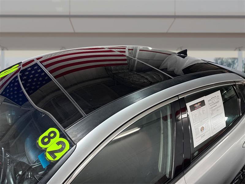 Used 2020 Kia Optima SX image 11