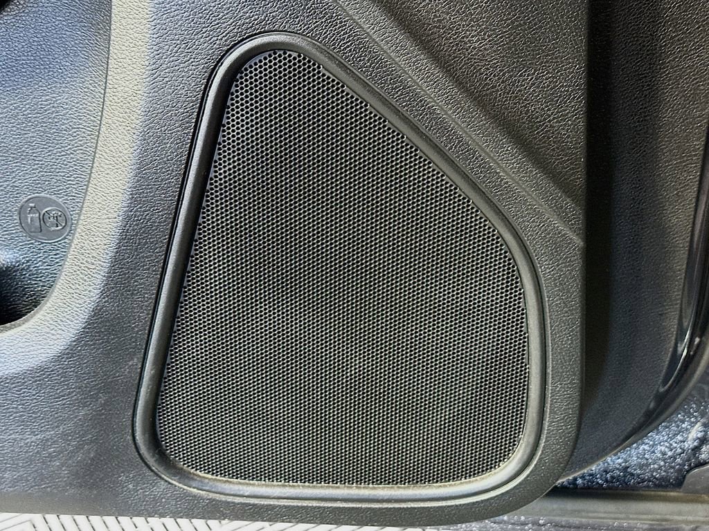 Used 2018 Dodge Charger SXT Plus w/ Blacktop Package image 18