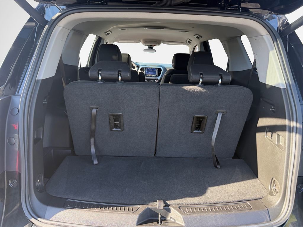Certified 2023 GMC Acadia SLE w/ Driver Convenience Package image 25