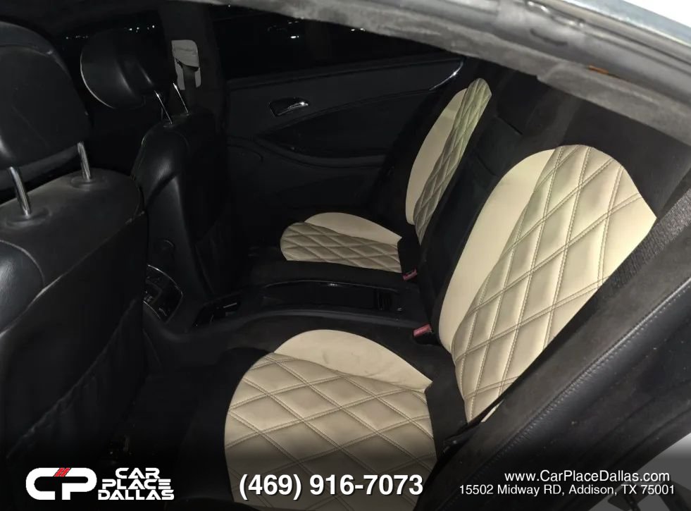 Used 2006 Mercedes-Benz CLS 500 w/ Entertainment Pkg image 12