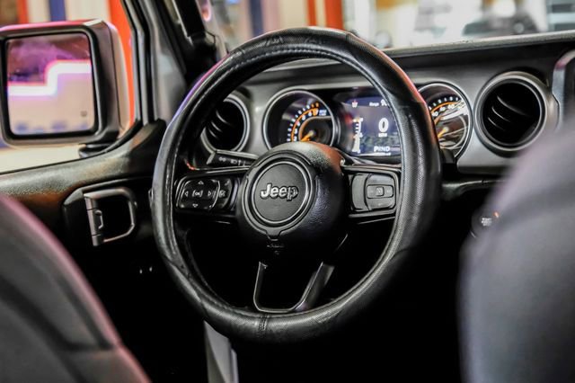 Used 2020 Jeep Gladiator Sport w/ Quick Order Package 24S AWD/4WD image 16
